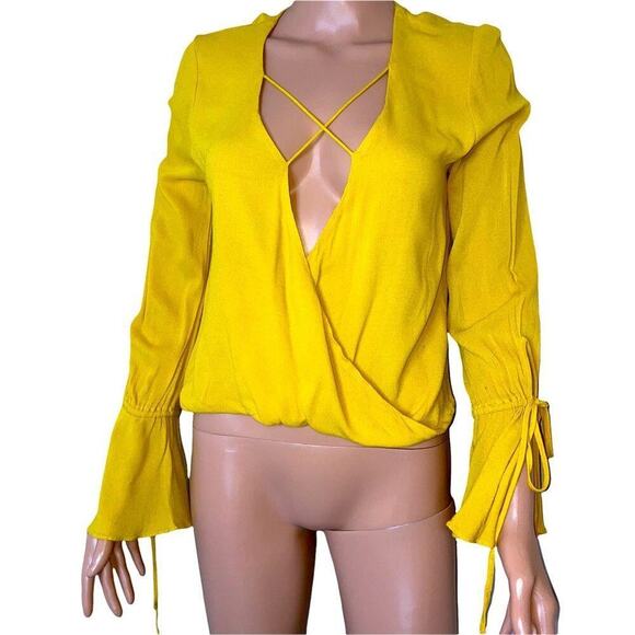 Cotton Candy yellow wrap flutter sleeve blouse SZ SM - Picture 2 of 8